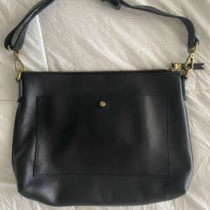 NWT Madewell- The Transport Shoulder Bag